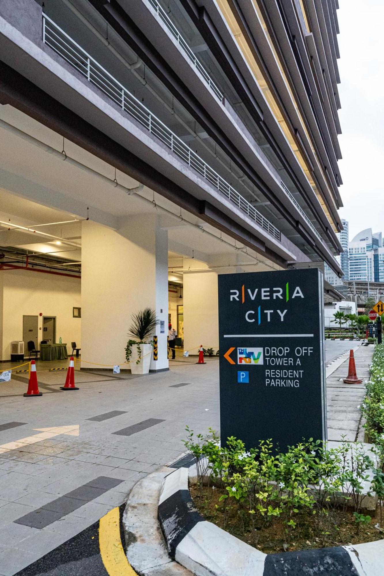 Upper Hotel Suites Kl Sentral Kuala Lumpur Exterior foto